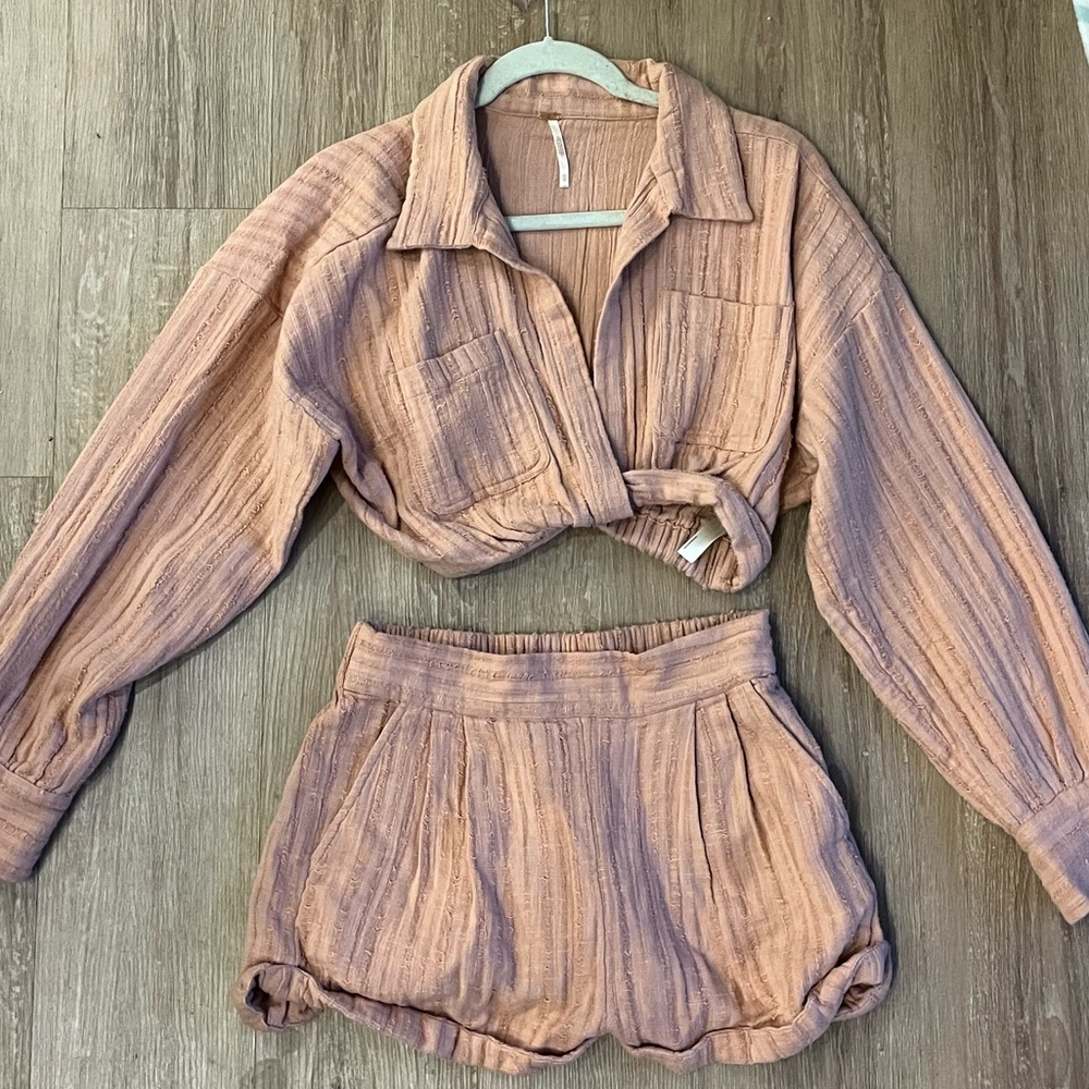 Free People matching set. Size XS. NEVER WORN